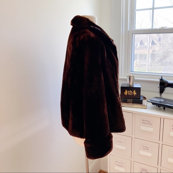 Vintage 1950s Lowenthals fur coat - Picture 7 of 14